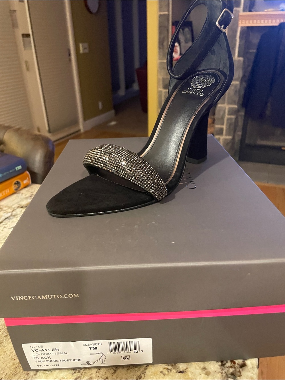 NWT Vince Camuto Aylen Black Crystal-Embellished Ankle-Strap Pointed Toe Sandal